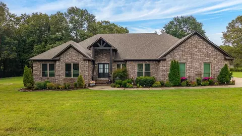 Exterior - 26 Gloria Dr, Greenbrier, AR 72058 photo 2 of 16