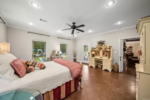 Bedroom - 26 Gloria Dr, Greenbrier, AR 72058 photo 4 of 6