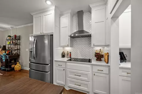 Kitchen - 26 Gloria Dr, Greenbrier, AR 72058 photo 2 of 5