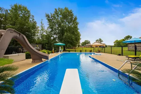 Exterior - 26 Gloria Dr, Greenbrier, AR 72058 photo 11 of 16
