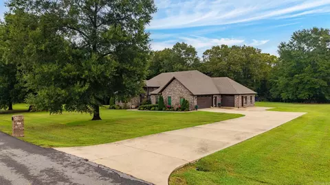 Exterior - 26 Gloria Dr, Greenbrier, AR 72058 photo 3 of 16