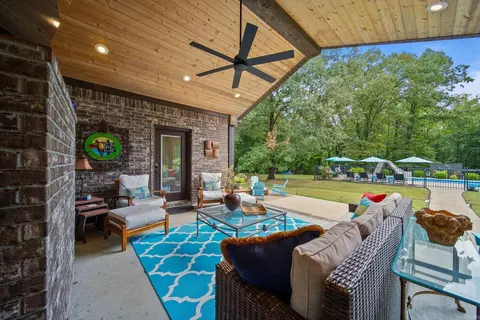 Exterior - 26 Gloria Dr, Greenbrier, AR 72058 photo 5 of 16