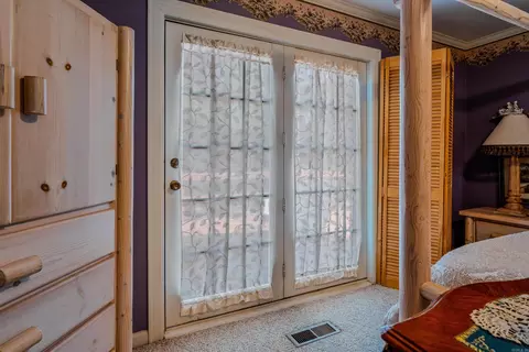 Bedroom - 8901 Dawn Dr, Mabelvale, AR 72103 photo 8 of 9