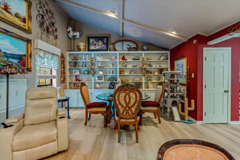 Dining - 8901 Dawn Dr, Mabelvale, AR 72103 photo 3 of 3