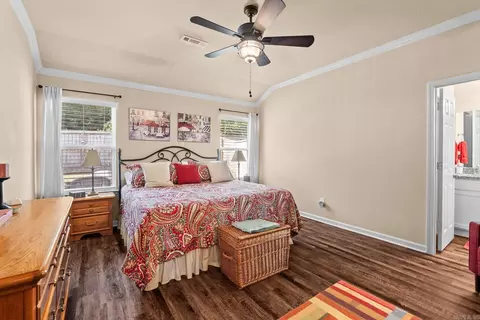 Bedroom - 1035 Okeefe Ave, Conway, AR 72032 photo 4 of 5