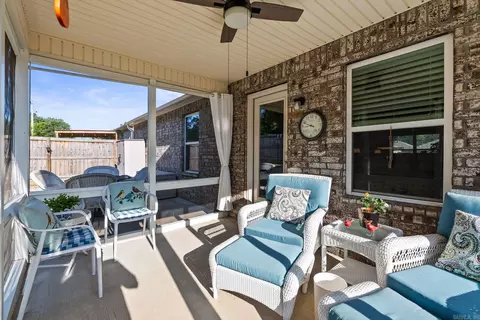 Exterior - 1035 Okeefe Ave, Conway, AR 72032 photo 5 of 9