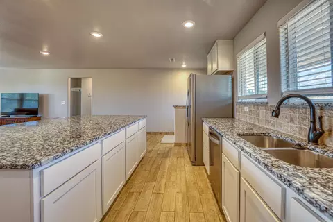 Kitchen - 1779 S Nc 1600, Compton, AR 72624 photo 2 of 2