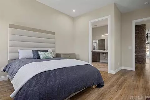Bedroom - 5 Sowbug Cir, Cotter, AR 72626 photo 2 of 4