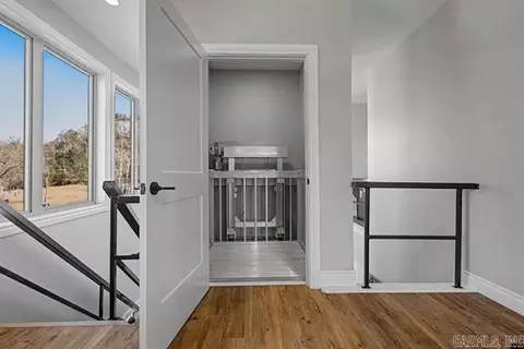 Entry Way - 5 Sowbug Cir, Cotter, AR 72626 photo 3 of 3