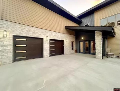 Exterior - 5 Sowbug Cir, Cotter, AR 72626 photo 2 of 8