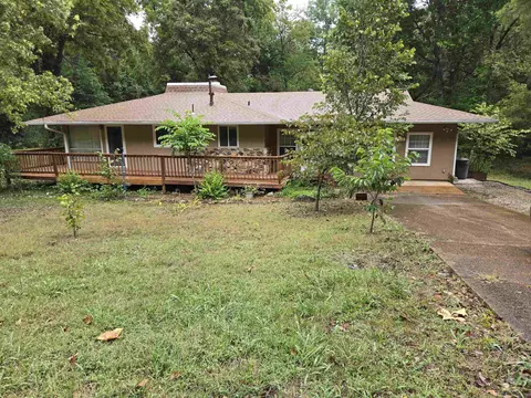 30 Suanee Dr, Cherokee Village, AR 72529