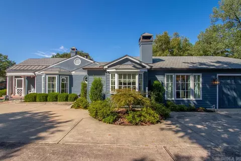 39 St Johns Pl, Little Rock, AR 72207