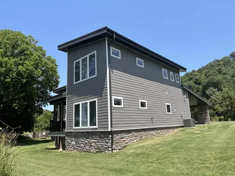 Exterior - 22 Sculpin Ln, Cotter, AR 72626 photo 3 of 4