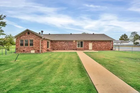 Exterior - 791 Hwy 64 W, Beebe, AR 72012 photo 5 of 11