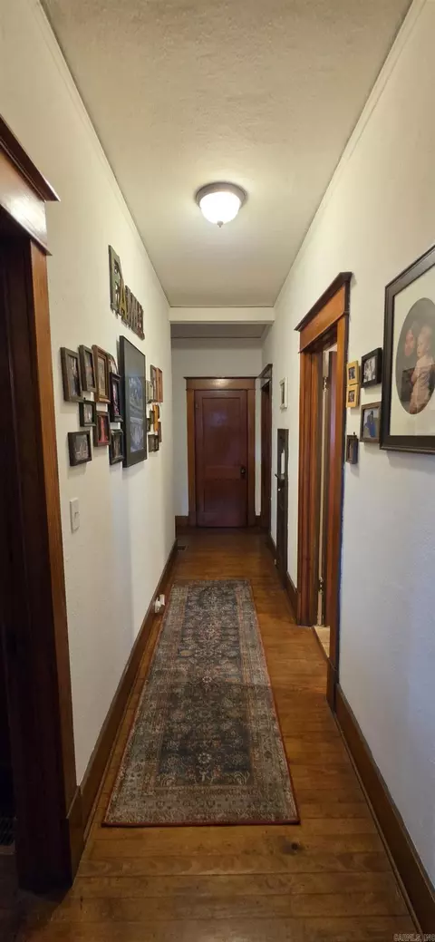 Entry Way - 604 Jackson Ave, Wynne, AR 72396 photo 1 of 1