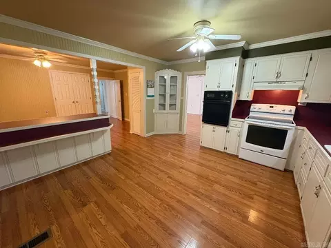 Kitchen - 175 Spur 267 Hwy, Beebe, AR 72012 photo 1 of 3