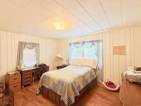 Bedroom - 707 N Cedar St, Searcy, AR 72143 photo 1 of 4
