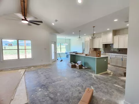 Living - 24 Ravell Rd, Cabot, AR 72023 photo 6 of 8