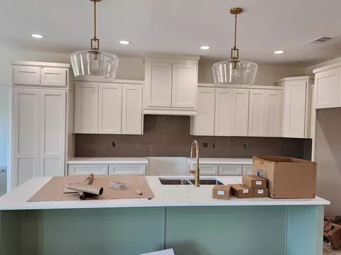Kitchen - 24 Ravell Rd, Cabot, AR 72023 photo 3 of 3