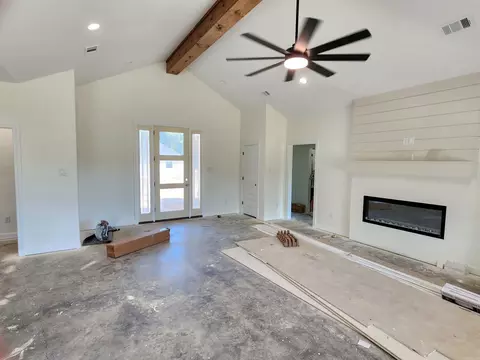 Living - 24 Ravell Rd, Cabot, AR 72023 photo 4 of 8