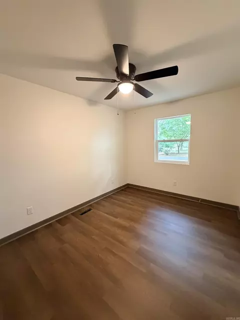 Bedroom - 120 Brookhaven Rd, Searcy, AR 72143 photo 3 of 3