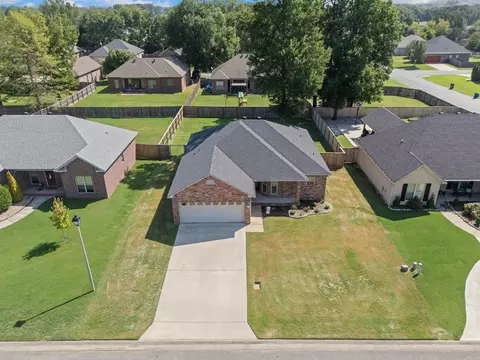 View/Area - 1490 Norbert Cir, Conway, AR 72034 photo 3 of 3