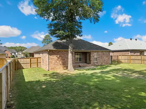 Exterior - 1490 Norbert Cir, Conway, AR 72034 photo 3 of 6