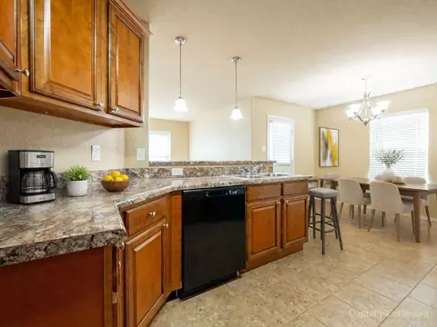 Kitchen - 19 Heelstone Dr, Cabot, AR 72023 photo 1 of 4
