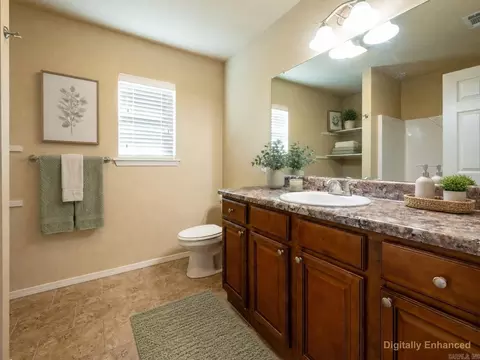 Bath - 19 Heelstone Dr, Cabot, AR 72023 photo 1 of 10