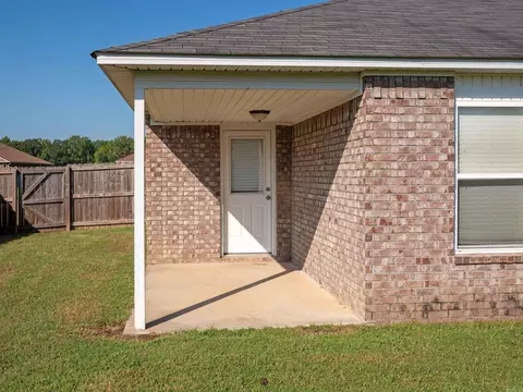 Exterior - 19 Heelstone Dr, Cabot, AR 72023 photo 6 of 6