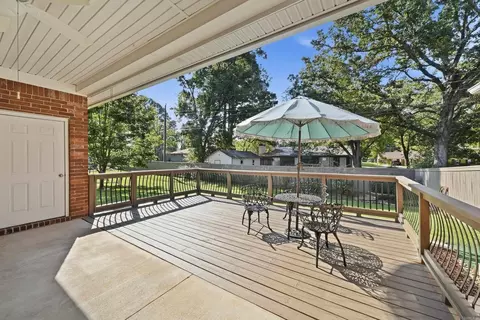 Exterior - 309 S Pine St, Cabot, AR 72023 photo 5 of 7