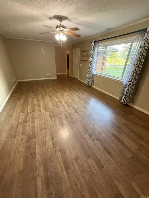 Living - 105 E Moore St, Tuckerman, AR 72473 photo 1 of 1
