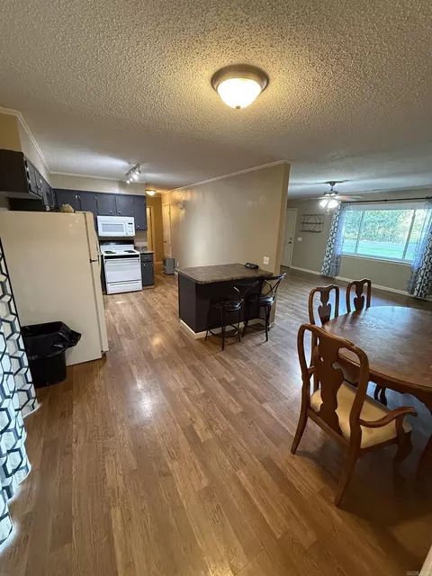 Kitchen - 105 E Moore St, Tuckerman, AR 72473 photo 1 of 3