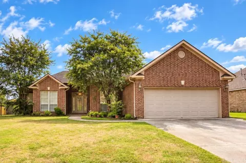 165 Pumice Dr, Sherwood, AR 72120