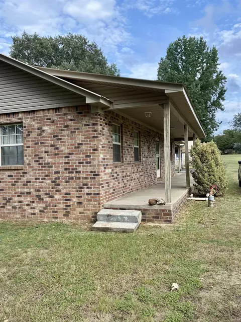 Exterior - 202 E Bennett St, Letona, AR 72085 photo 12 of 16