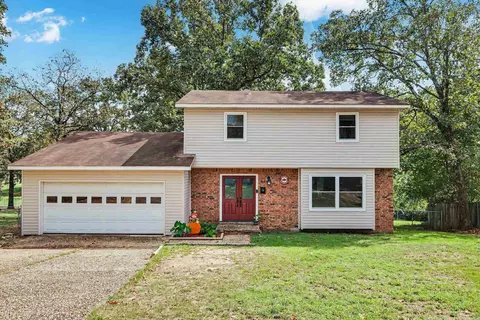 12 Sallisaw Ct, North Little Rock, AR 72116