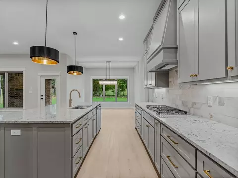 Kitchen - 7105 Cold Creek Dr, Alexander, AR 72002 photo 6 of 6