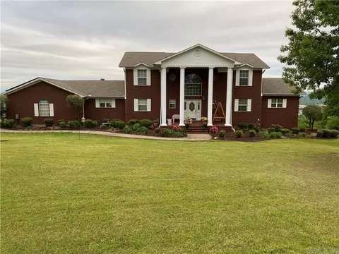 3 Bluff Dr, Russellville, AR 72802