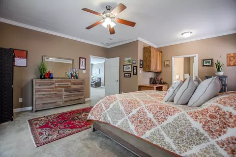 Bedroom - 2602 Laurel, Benton, AR 72015 photo 3 of 3