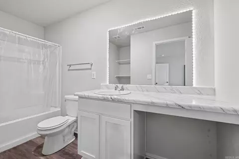 Bath - 1640 Carillon Ln, Conway, AR 72034 photo 1 of 2