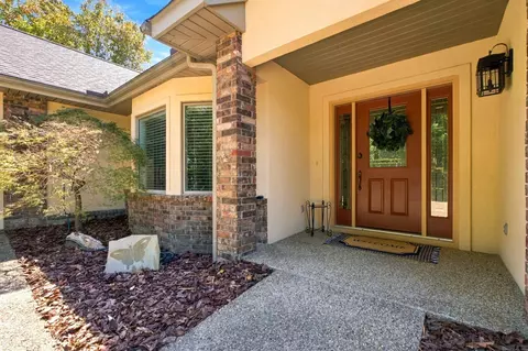 15 Temerario Pl, Hot Springs Village, AR 71909