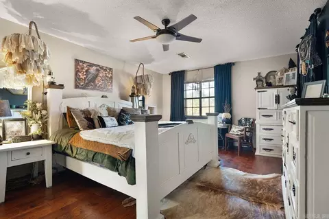 Bedroom - 11501 Highway 128, Malvern, AR 72104 photo 1 of 6