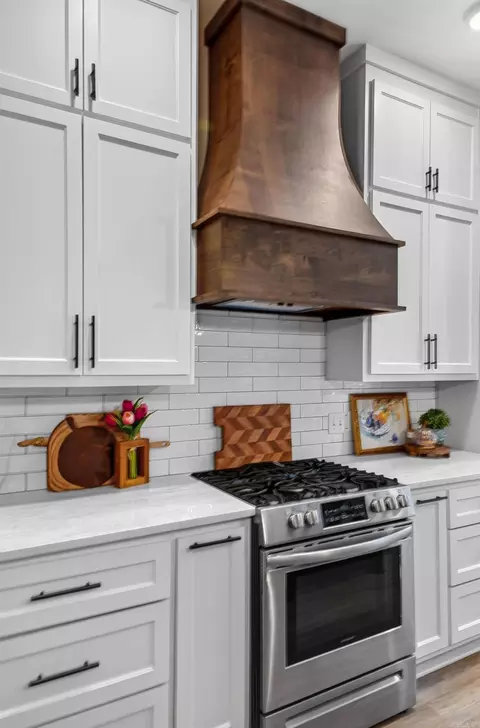 Kitchen - 23 Hickory Valley Dr, Cabot, AR 72023 photo 5 of 5