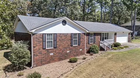 129 Dawn Cir, Russellville, AR 72802