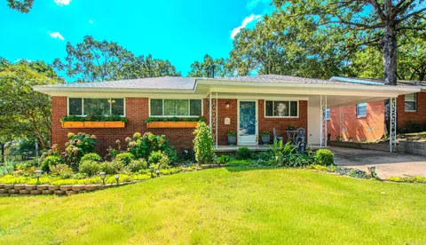 903 W 52nd St, North Little Rock, AR 72118