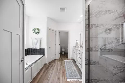 Entry Way - 65 Lewis Loop, Greenbrier, AR 72058 photo 5 of 5