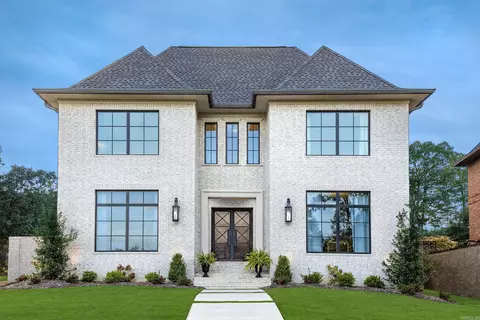 6 Hallen Ct, Little Rock, AR 72223