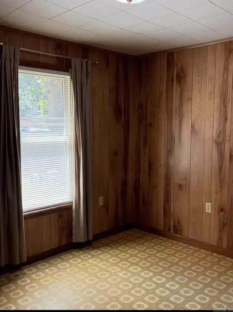 Bedroom - 24 Ann Loop, Conway, AR 72032 photo 1 of 2