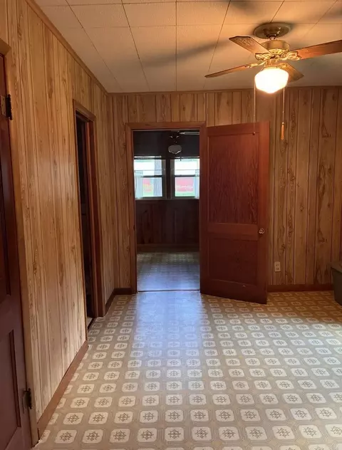 Entry Way - 24 Ann Loop, Conway, AR 72032 photo 2 of 2