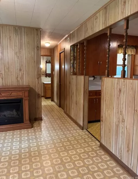 Entry Way - 24 Ann Loop, Conway, AR 72032 photo 1 of 2